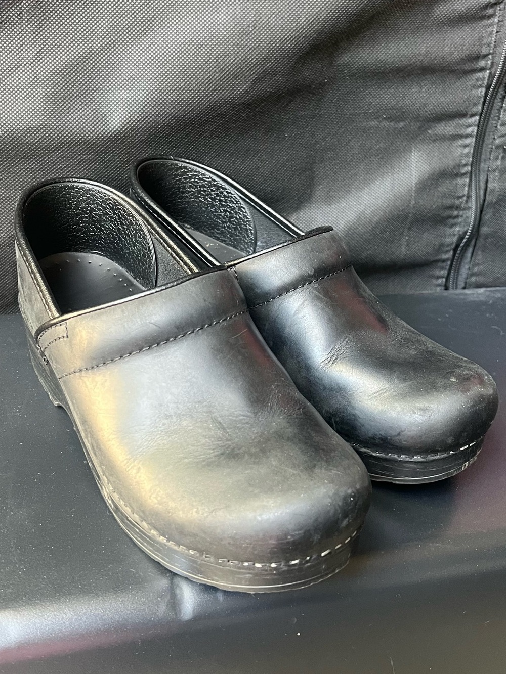 Black Dansko Clog 38 Women’s | Bartending, Nurse, Kitchen Shoes